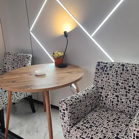 Exclusive Spot Free Parking Hotel