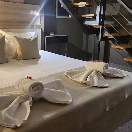 Hotel Exclusive Spot Free Parking