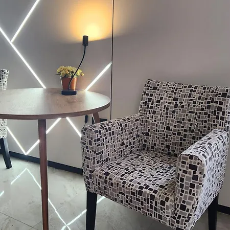 Otel Exclusive Spot Free Parking *