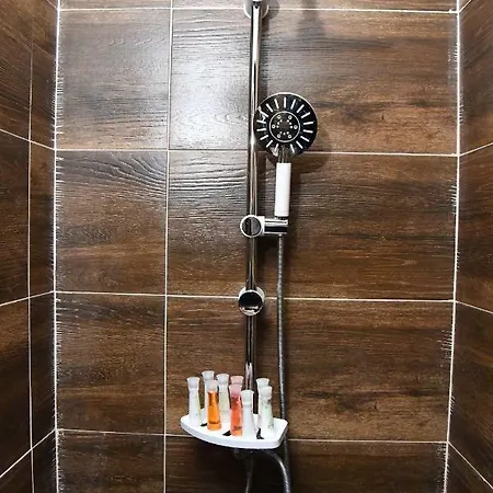 Exclusive Spot Free Parking * Ni