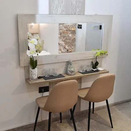 Exclusive Spot Free Parking Hotel Ni