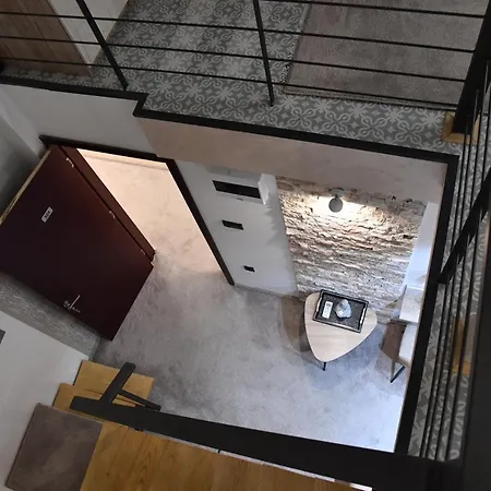 Exclusive Spot Free Parking Hotel